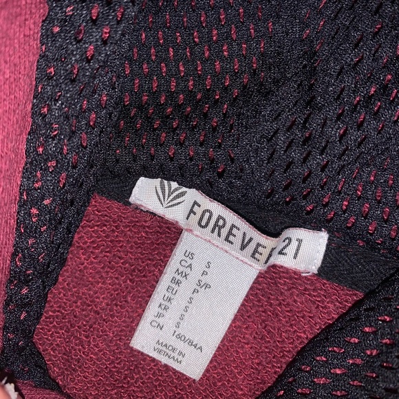 Forever 21 Maroon & Black Sleeveless Hoodie size S - Picture 8 of 11